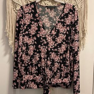 3/$25! Floral Blouse
